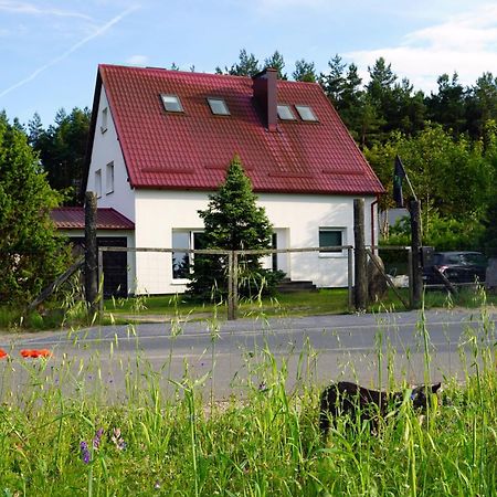 Leśna Kryjówka Apartamento Trzebciny Exterior foto