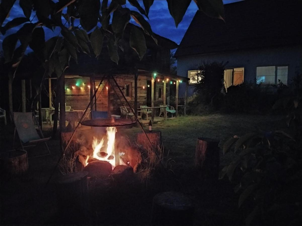 Leśna Kryjówka Apartamento Trzebciny Exterior foto