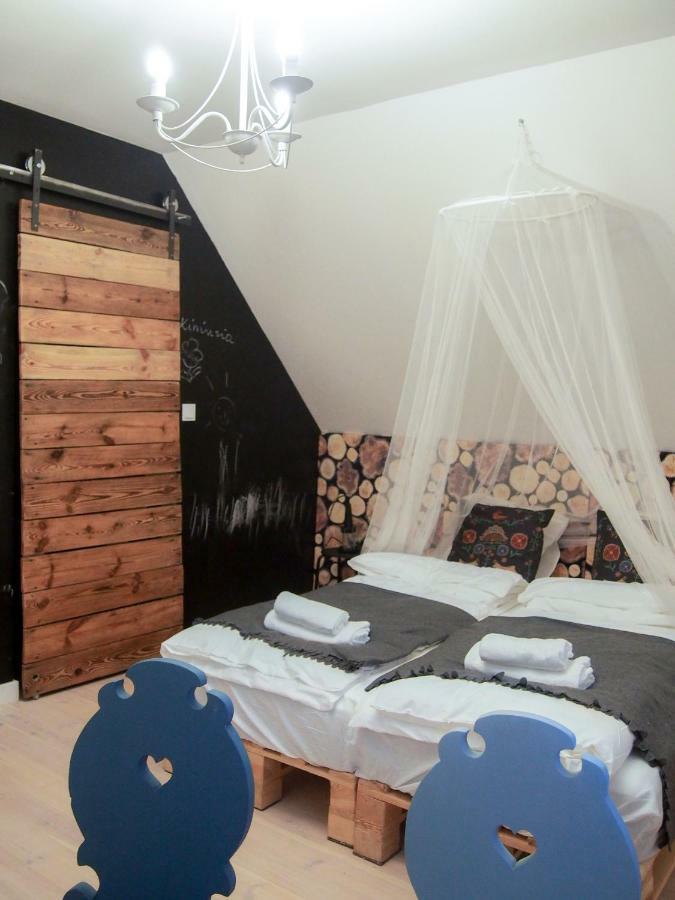 Leśna Kryjówka Apartamento Trzebciny Exterior foto